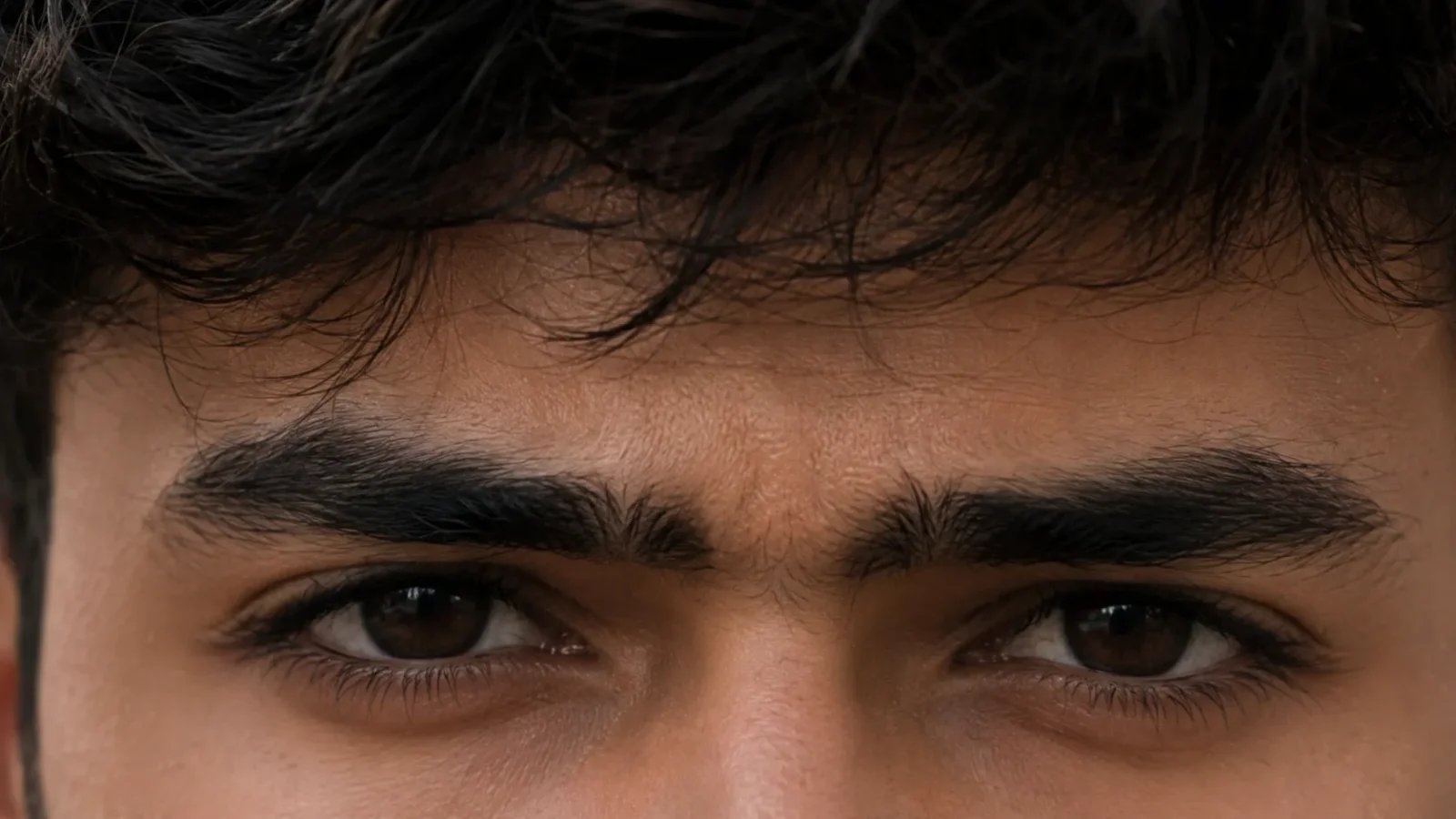 Ultra-realistic Eye Close-up